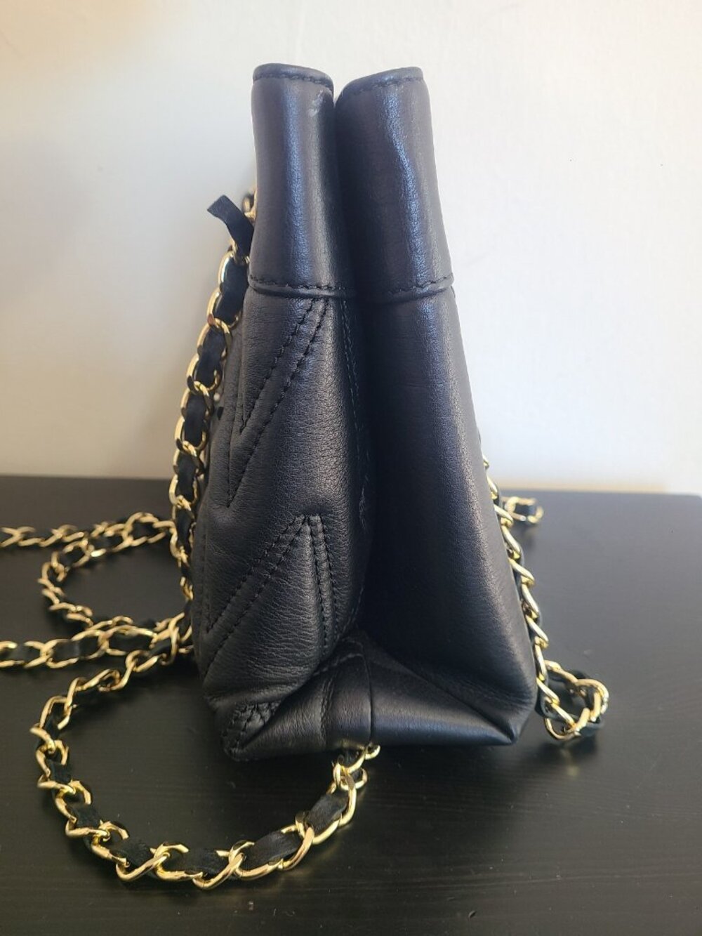 Mario Valentino Rita Quilted Leather Shoulder Bag Black - Picture 5 of 9